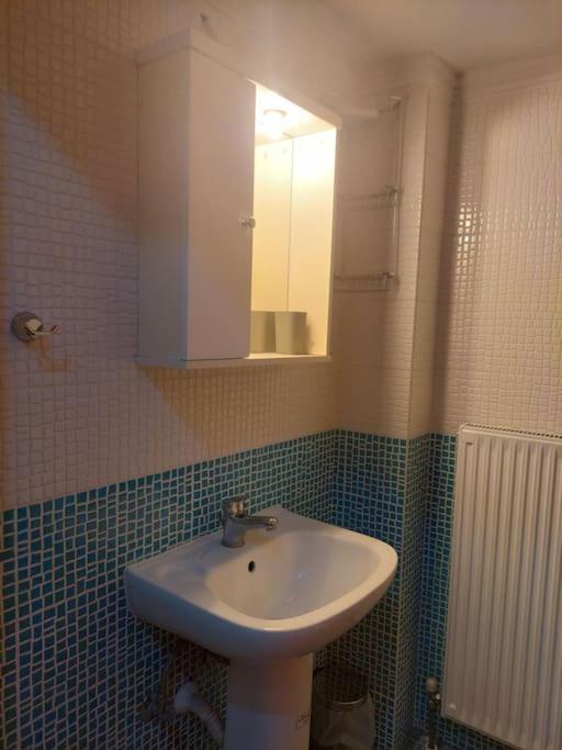 Ρετρό Κλινάρι Apartment ซานธี ภายนอก รูปภาพ
