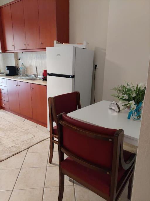 Ρετρό Κλινάρι Apartment ซานธี ภายนอก รูปภาพ